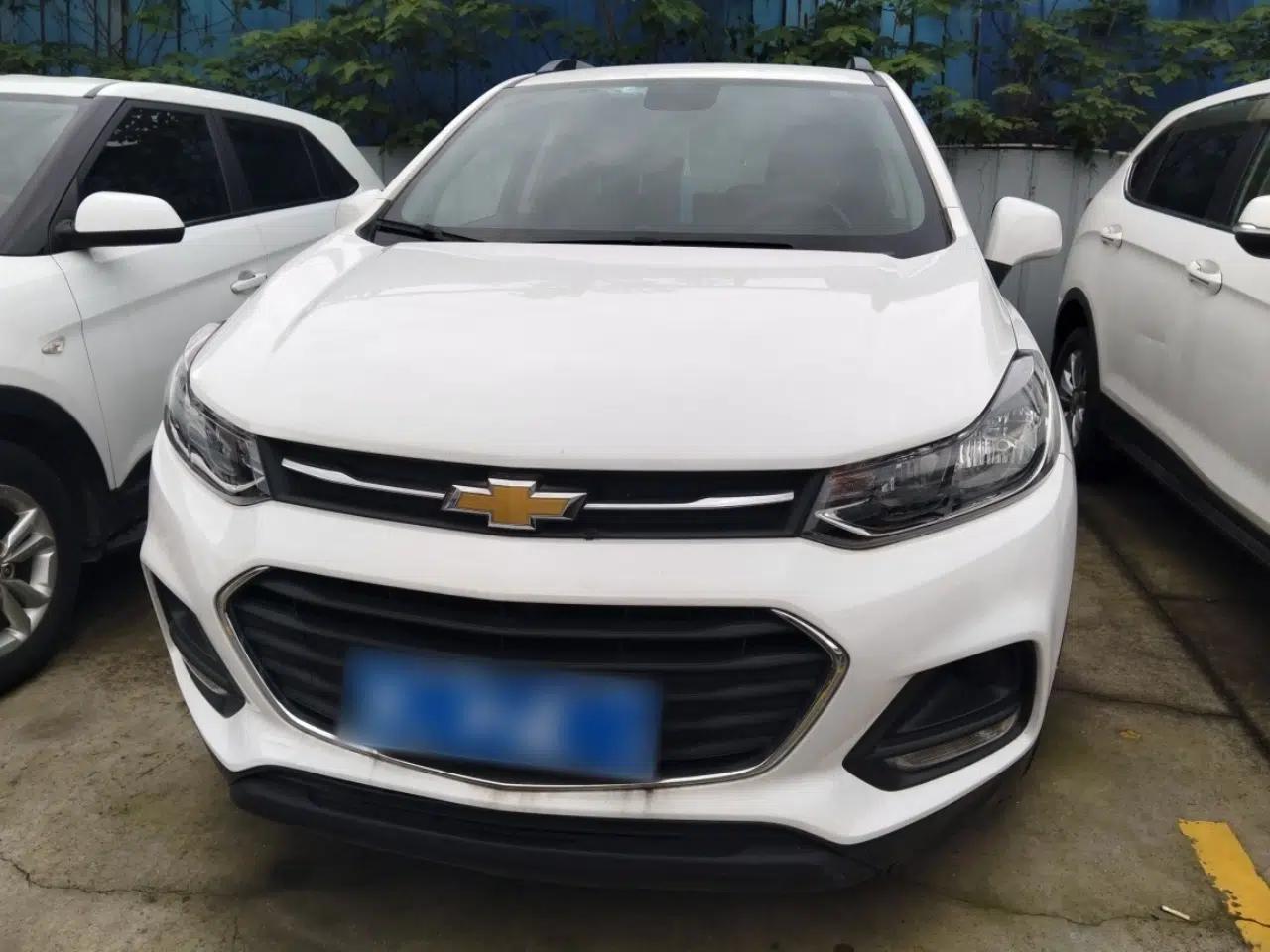 Chevrolet Trax 2017 1.4T Manual Two-Wheel Drive Comfort Model — миниатюра 2