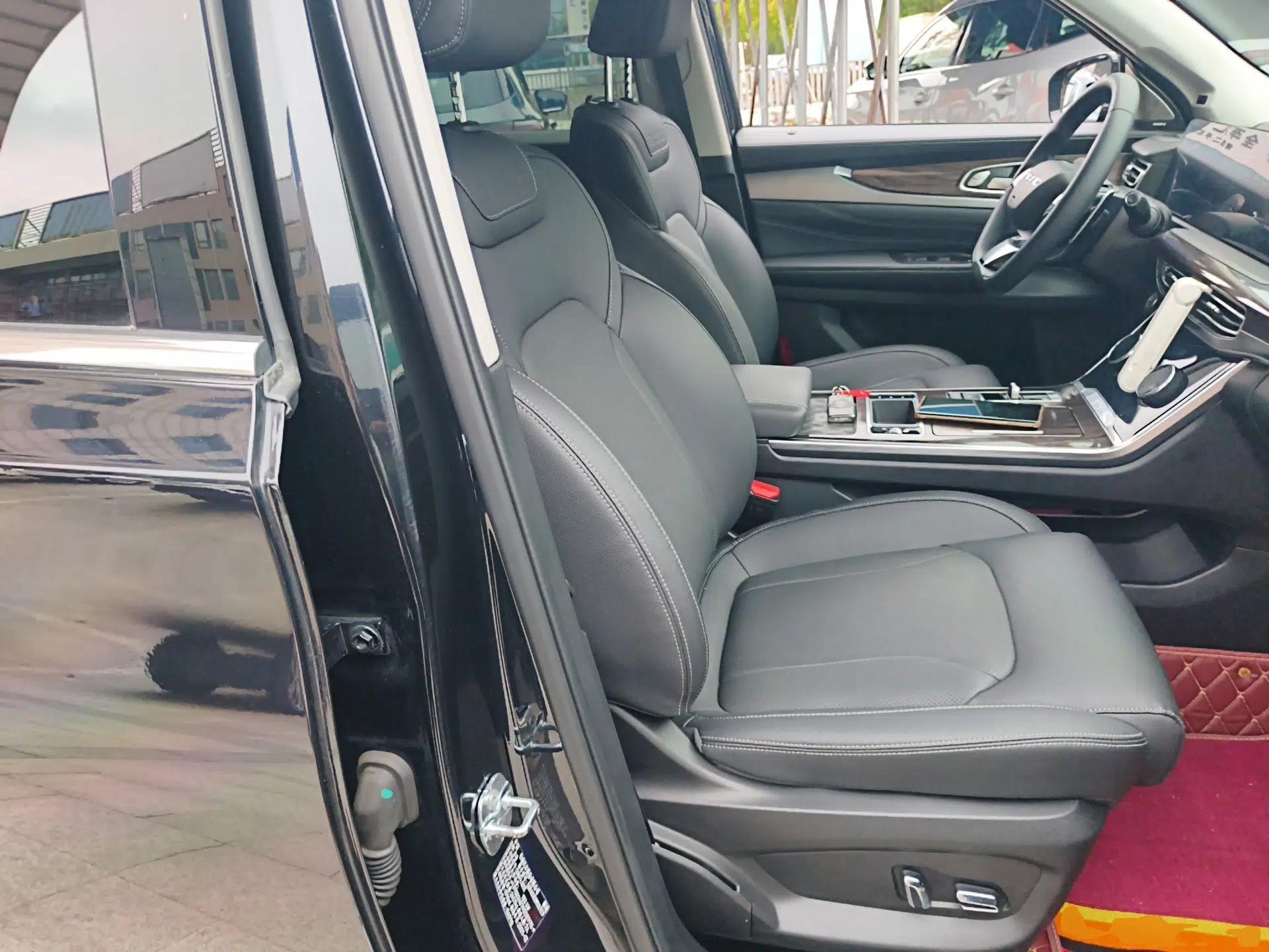 EXEED Lanyue 2021 400T Four-Wheel Drive Starlight Pro Edition 7 Seats — миниатюра 34