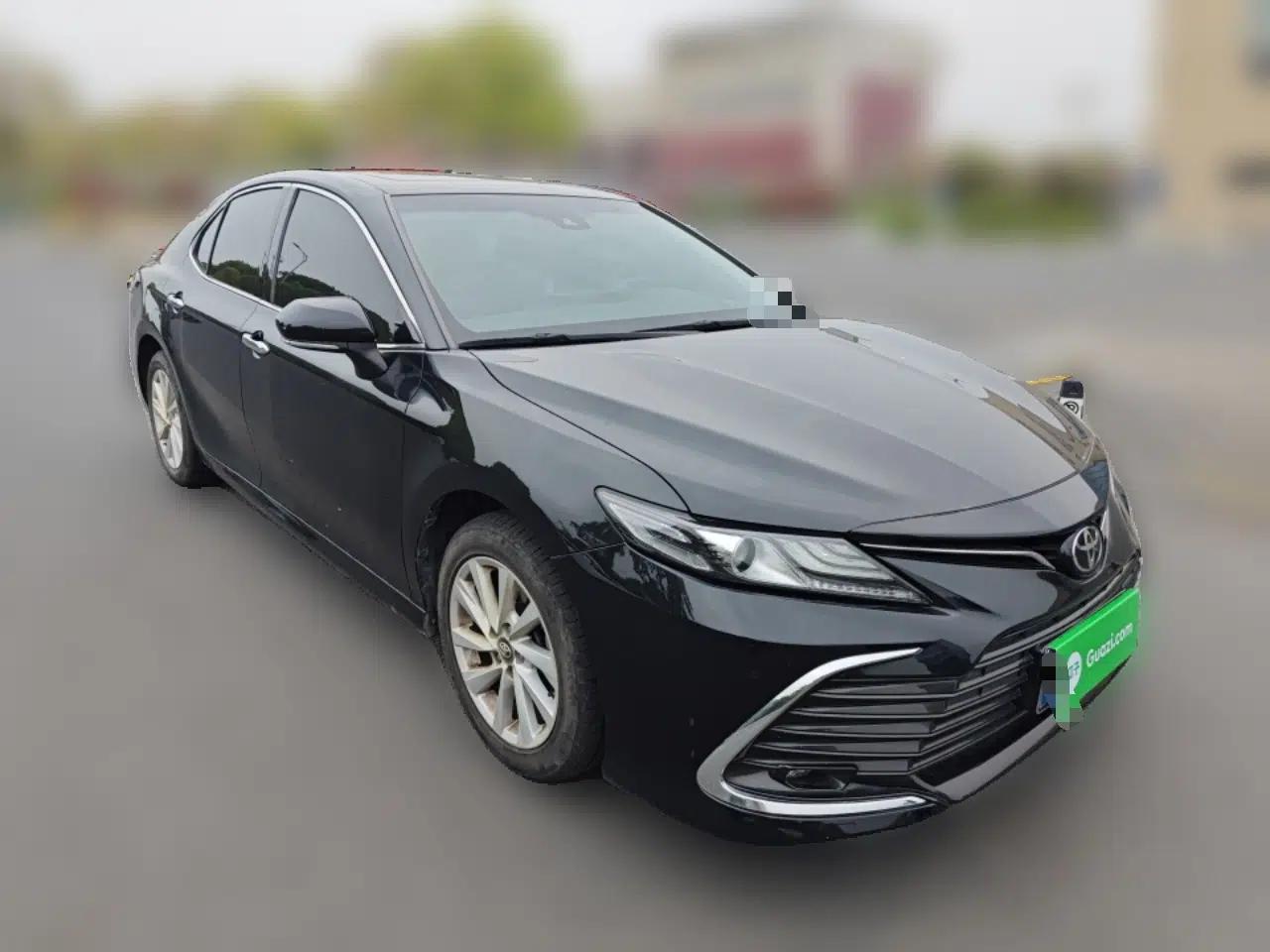 Toyota Camry 2021 2.0G Luxury Edition — миниатюра 3