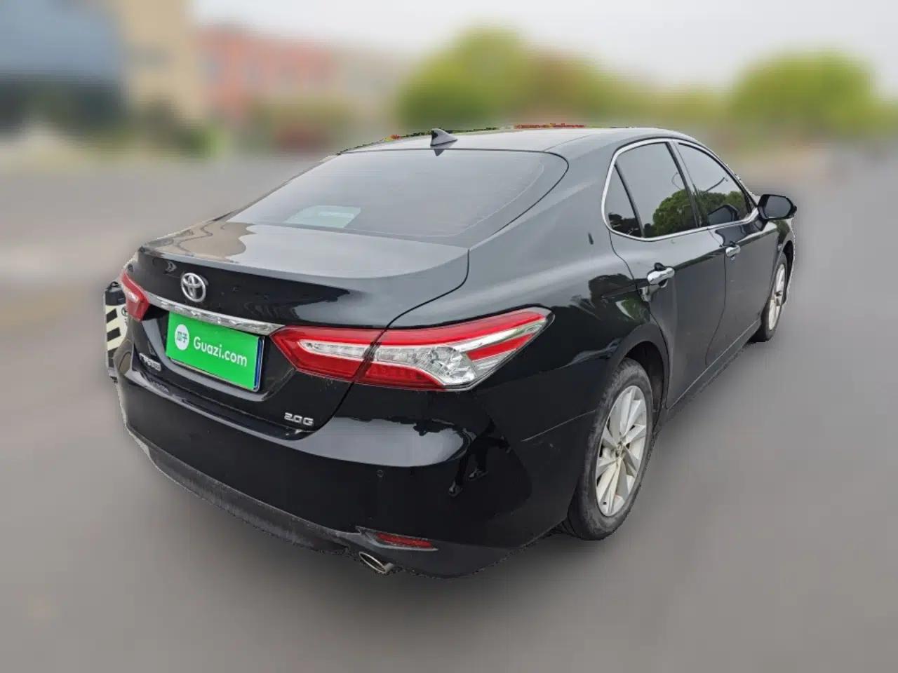 Toyota Camry 2021 2.0G Luxury Edition — миниатюра 6