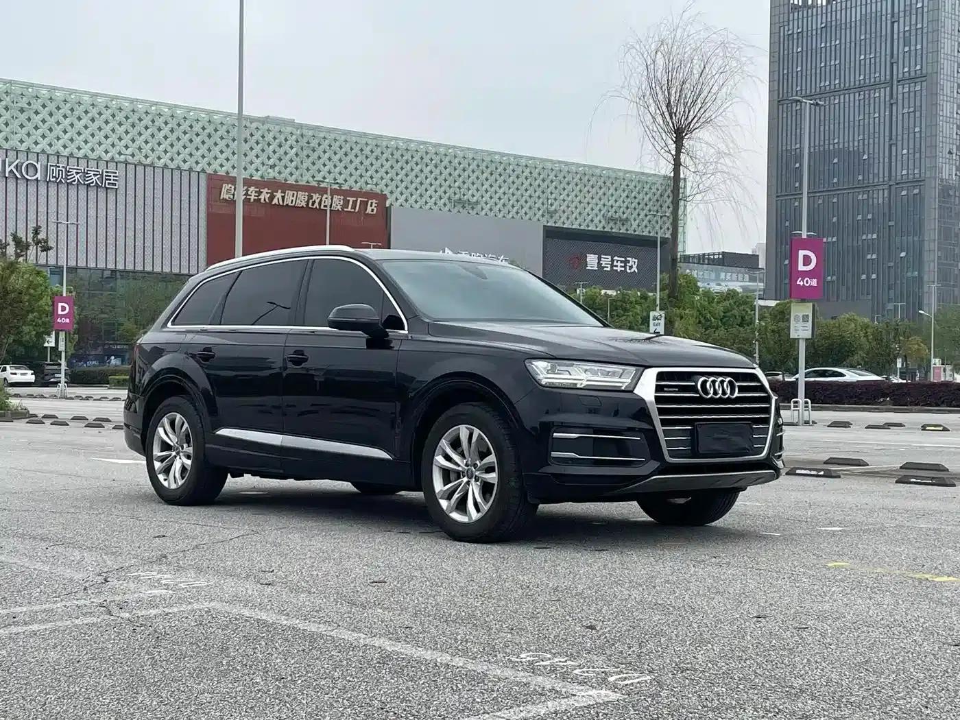 Audi Q7 2019 55 TFSI Technology Edition — миниатюра 4