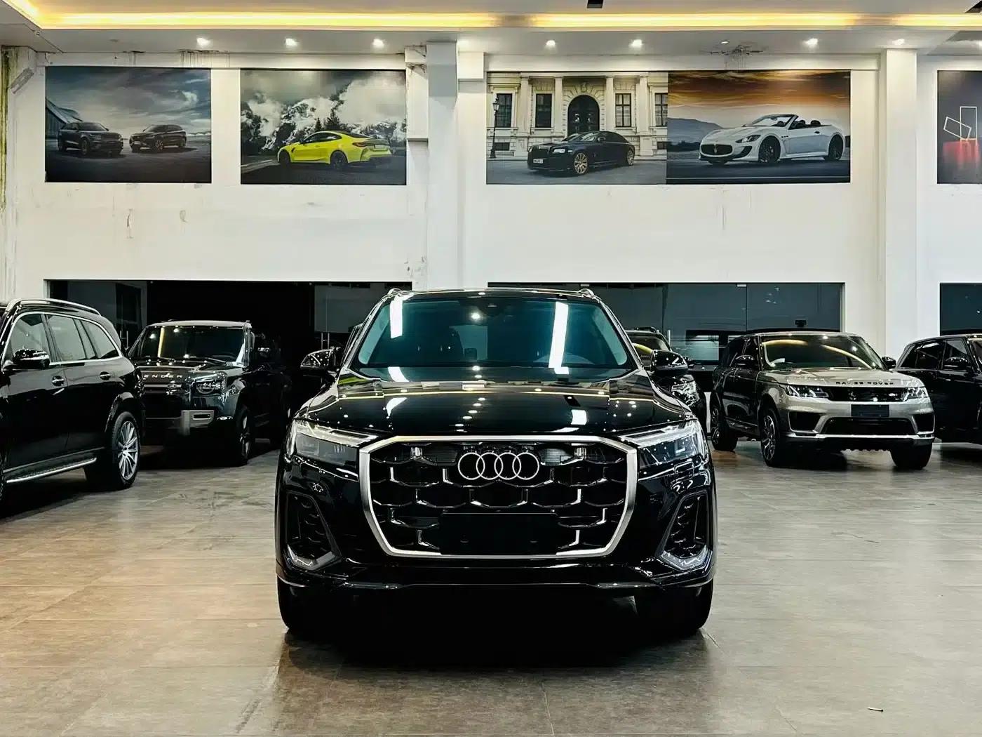 Audi Q7 2025 55 TFSI quattro S line Black Knight Edition — миниатюра 2