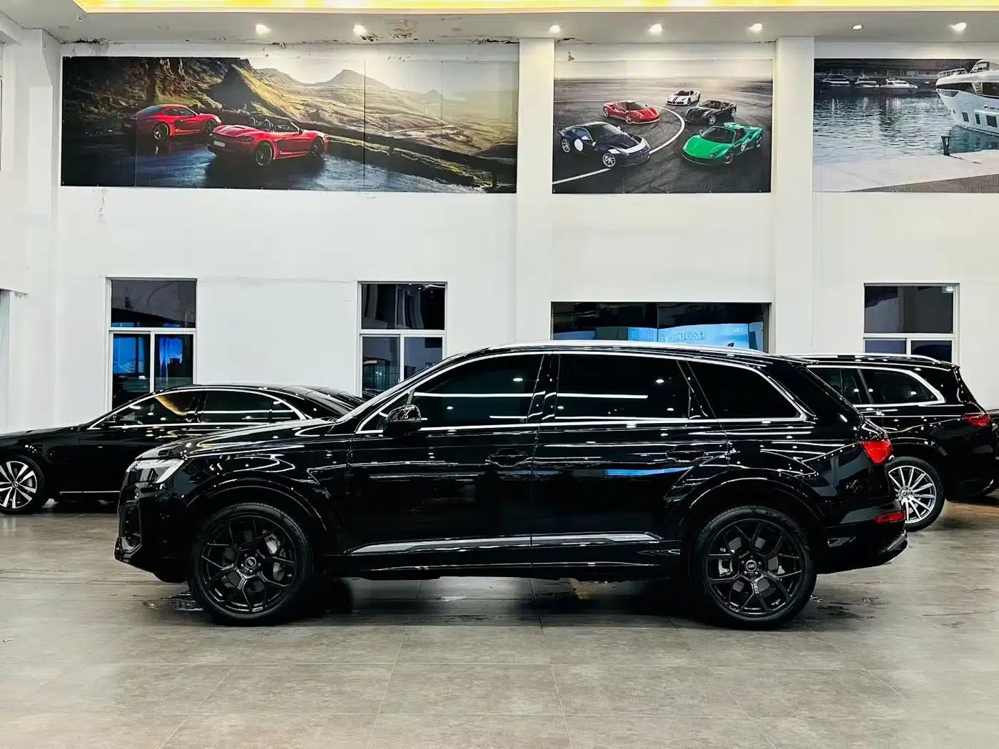 Audi Q7 2025 55 TFSI quattro S line Black Knight Edition — миниатюра 3