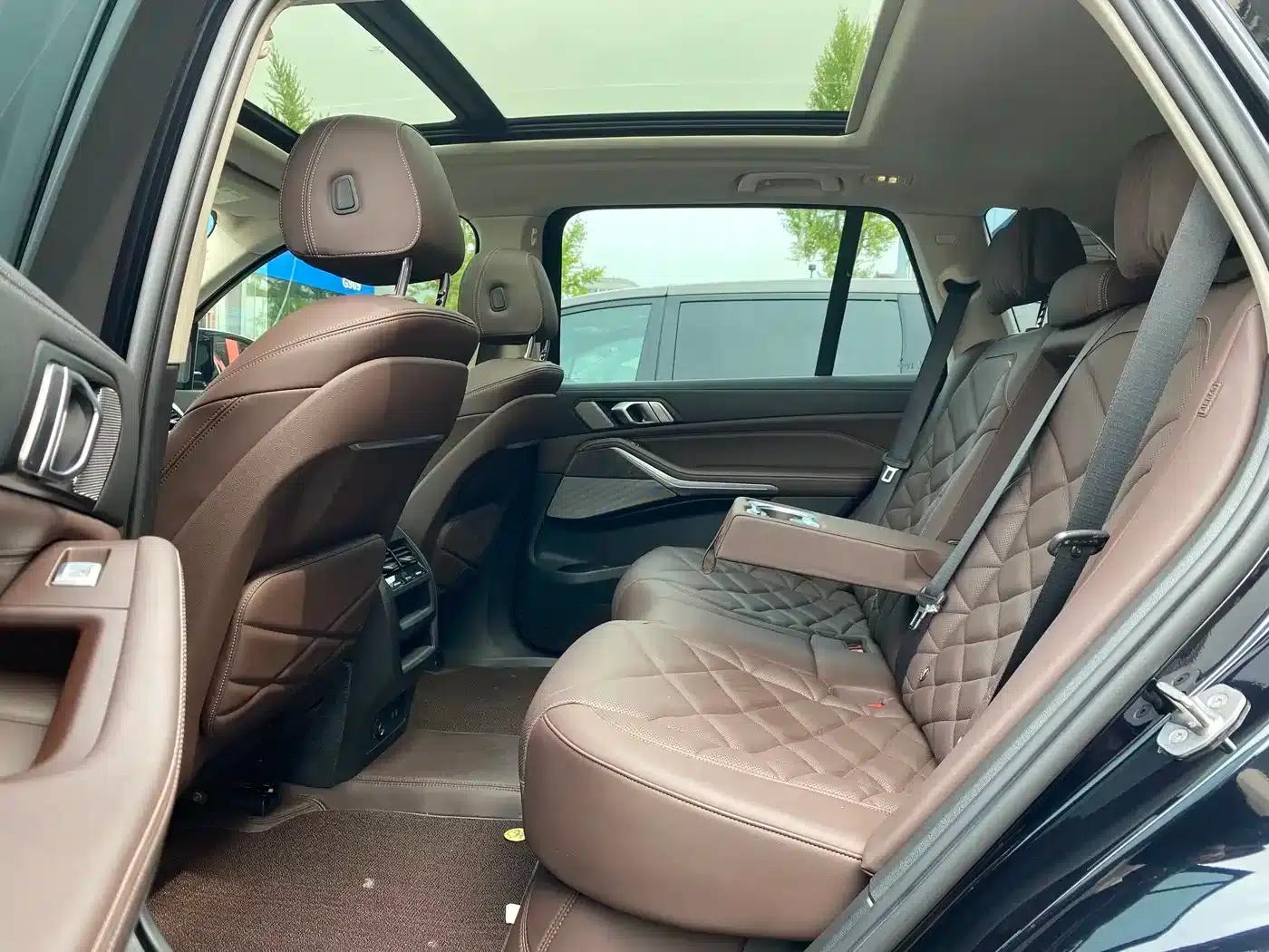 BMW X5 2022 xDrive 30Li Luxury M Sport Package — миниатюра 9