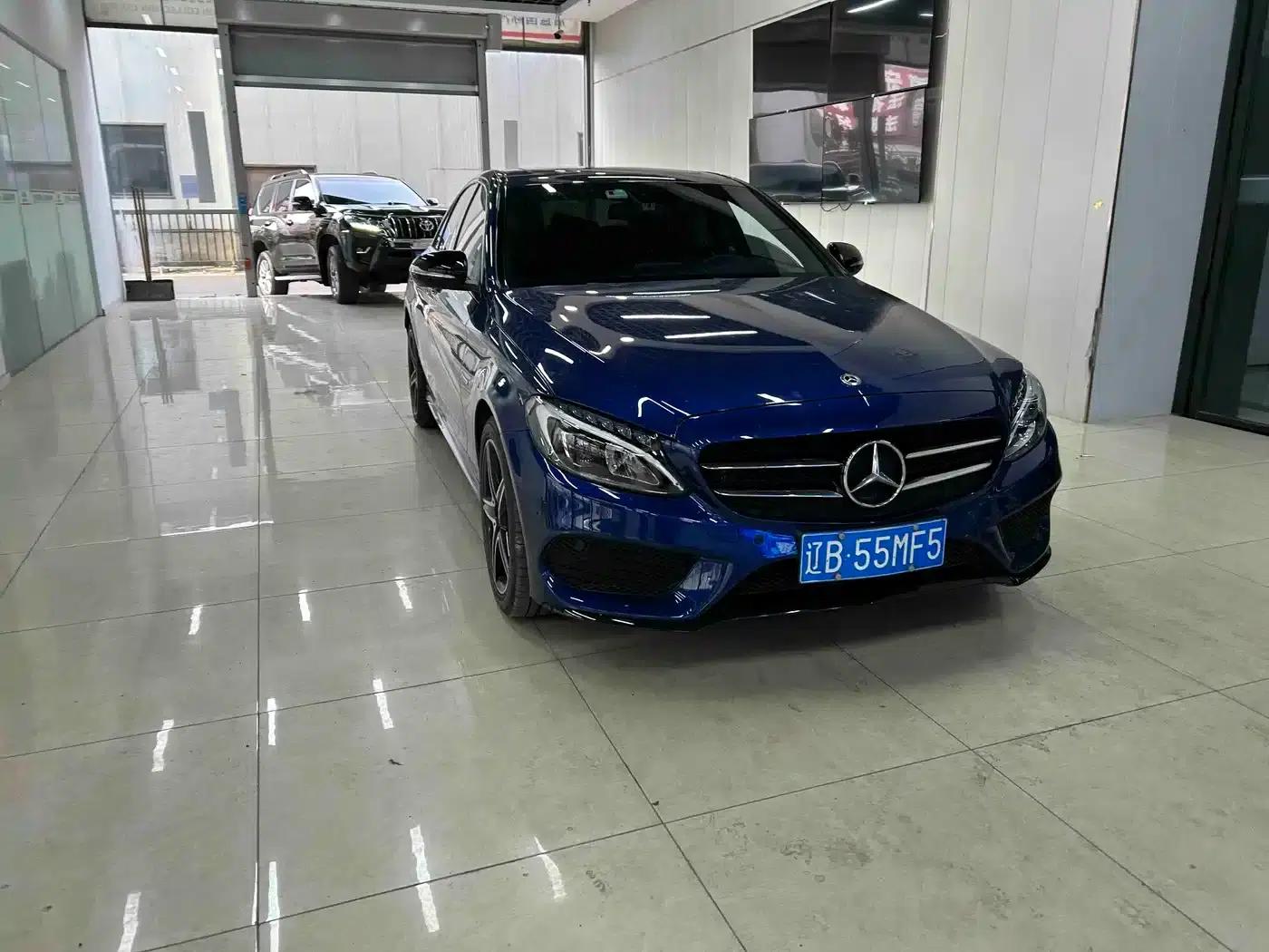 2018 Mercedes-Benz C-Class C 200 Sport Edition — миниатюра 1