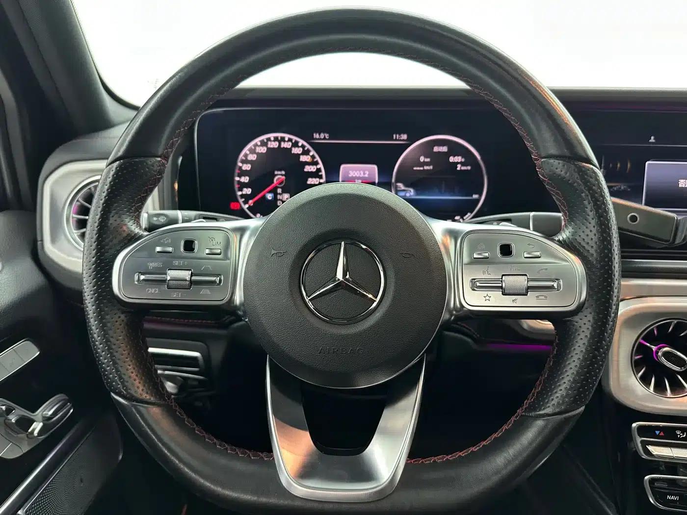2023 Mercedes-Benz G-Class G 400 d European Spec — миниатюра 24