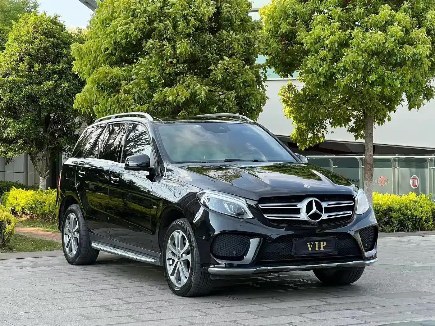 2019 Mercedes-Benz GLE 320 4MATIC Dynamic Limited Edition — миниатюра 1