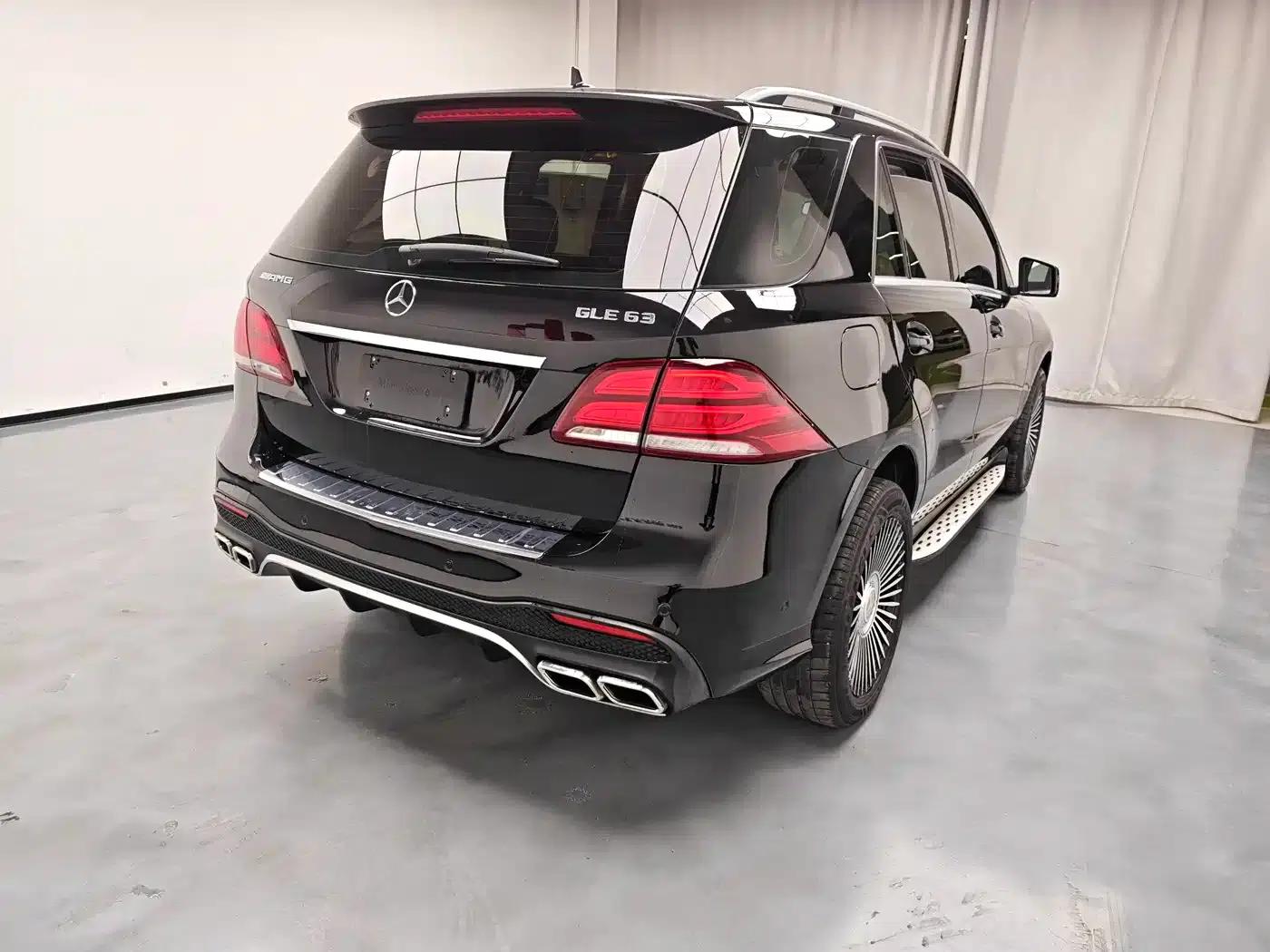 Mercedes-Benz GLE 2019 GLE 320 4MATIC Luxury Edition — миниатюра 12