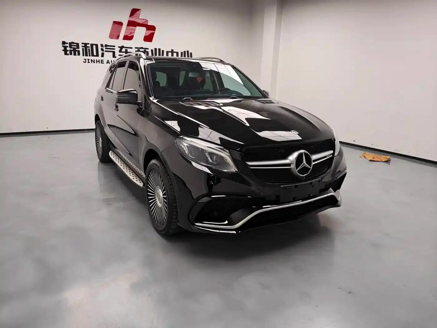 Mercedes-Benz GLE 2019 GLE 320 4MATIC Luxury Edition — миниатюра 3