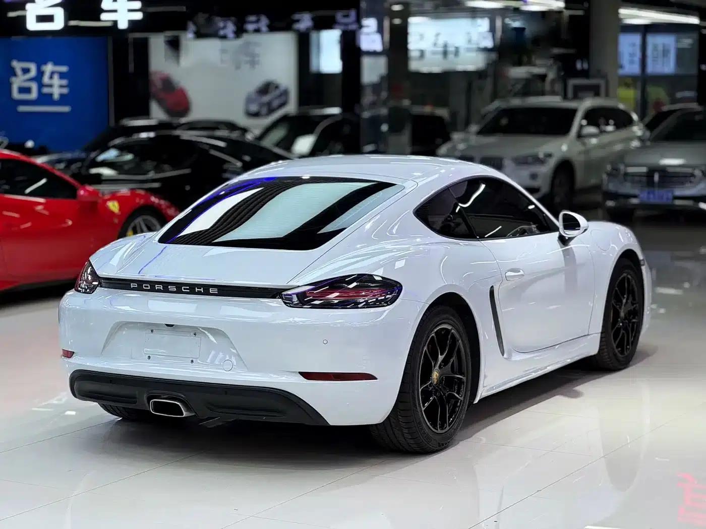 Porsche 718 Cayman 2018 2.0T — миниатюра 14