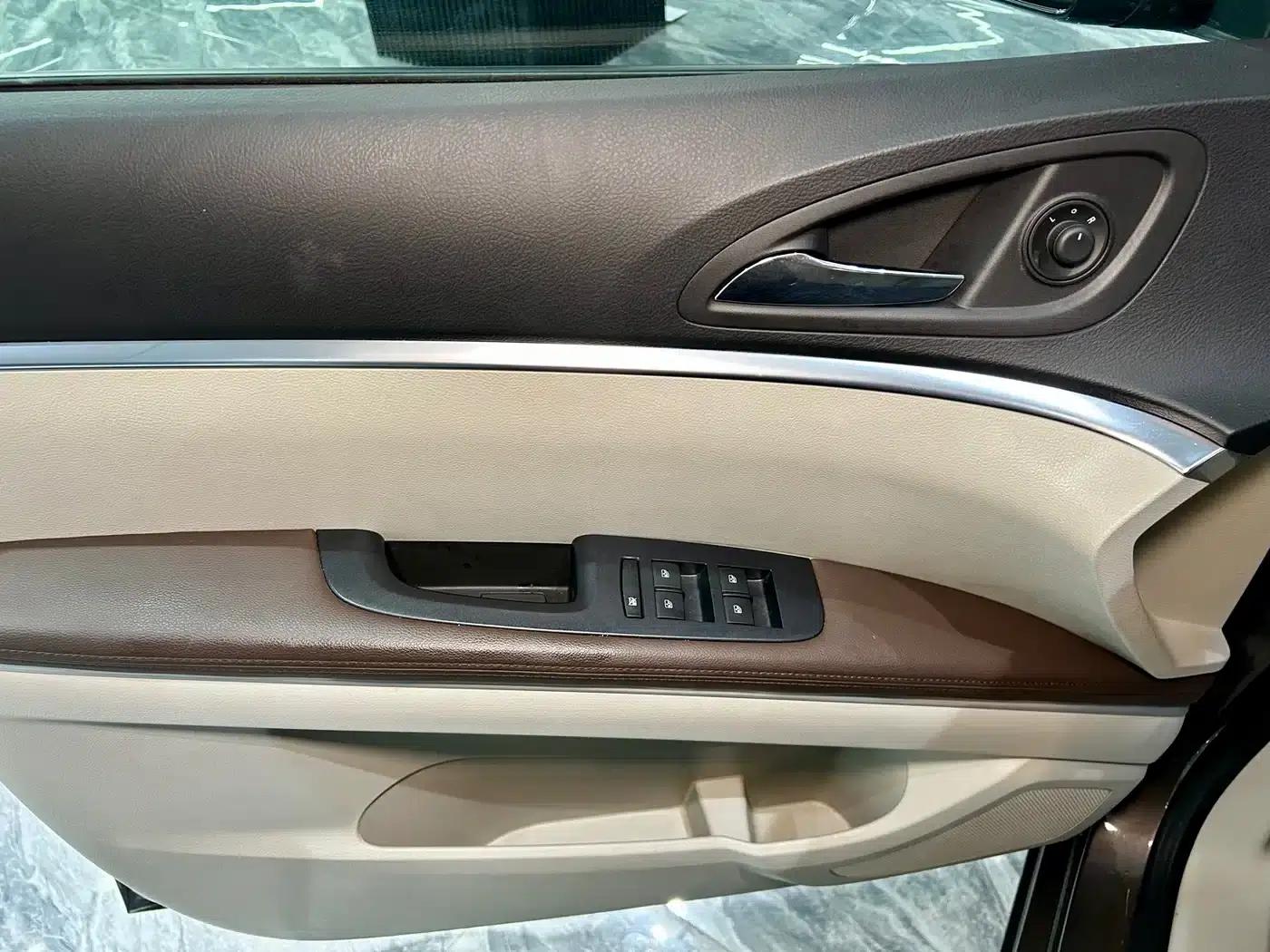 Buick GL8 2022 Land Business Class 652T Luxury — миниатюра 22