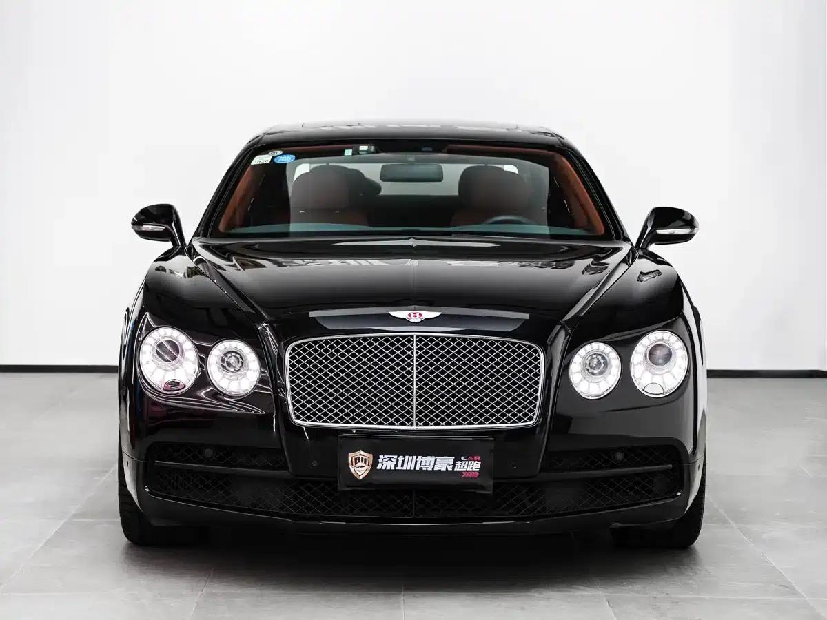2017 Flying Spur 4.0T V8 Standard Edition — миниатюра 12
