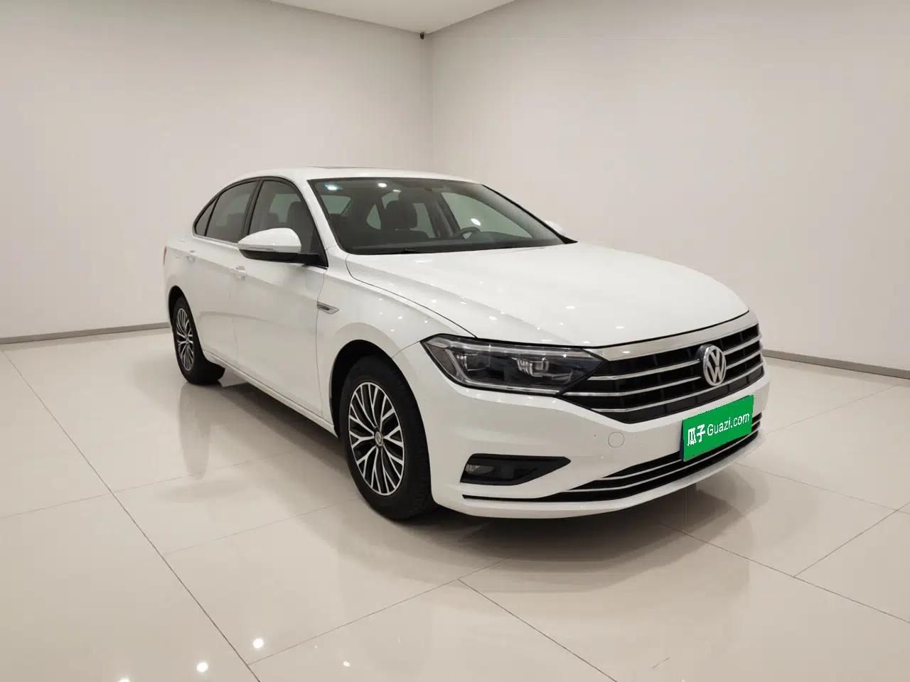 Volkswagen Sagitar 2019 200TSI DSG Comfort Version China VI Standard — миниатюра 3