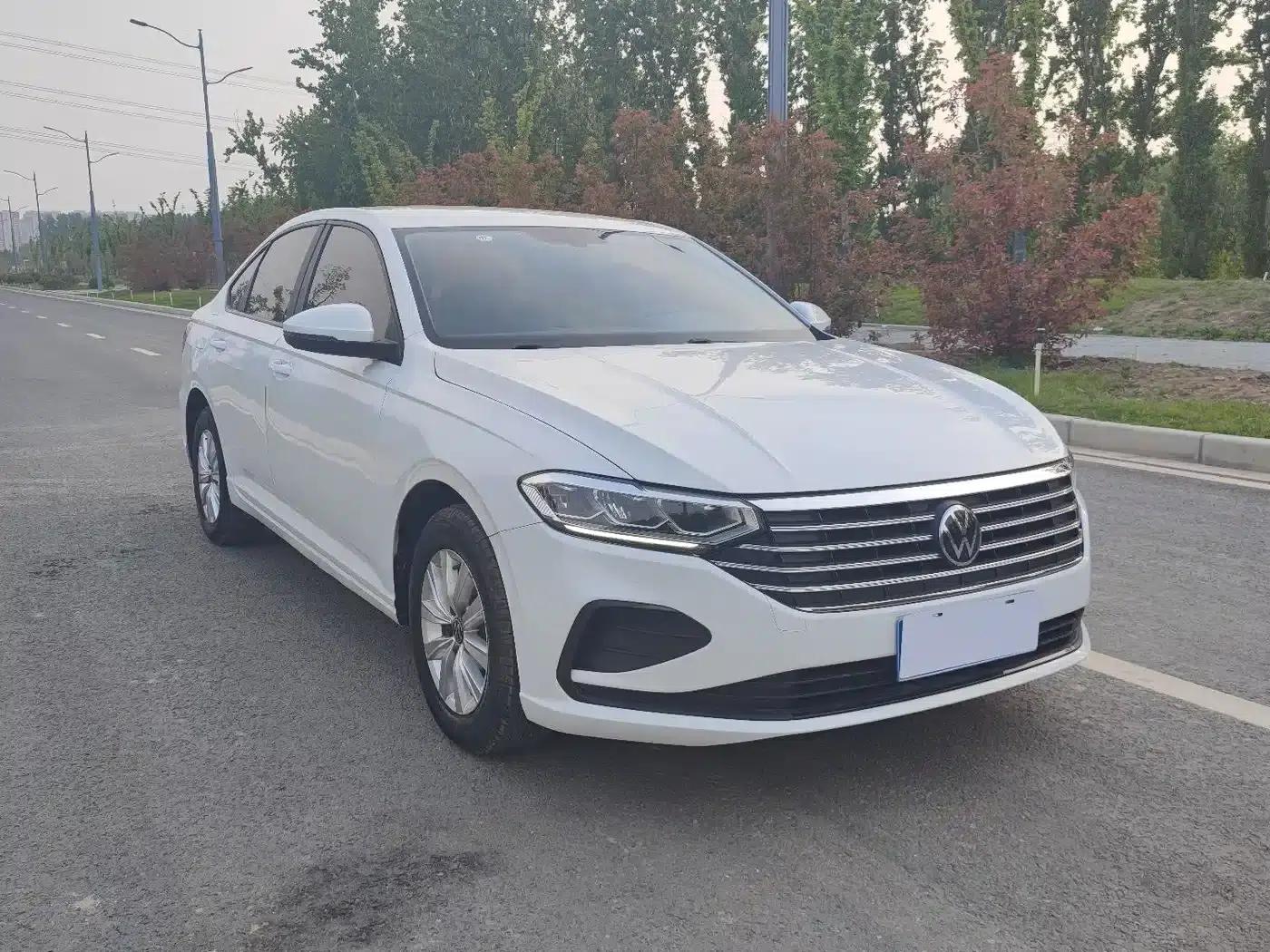 2023 Volkswagen Lavida 1.5L Automatic Comfort Edition — миниатюра 3