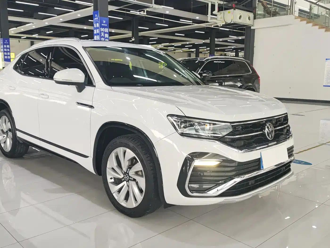Tayron X 2020 330TSI 2WD Premium Intelligent Edition — миниатюра 3
