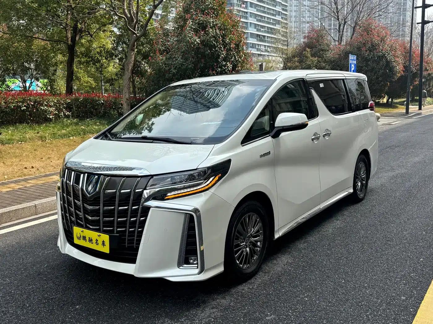 2021 Alphard Hybrid 2.5L Premium Edition — миниатюра 3