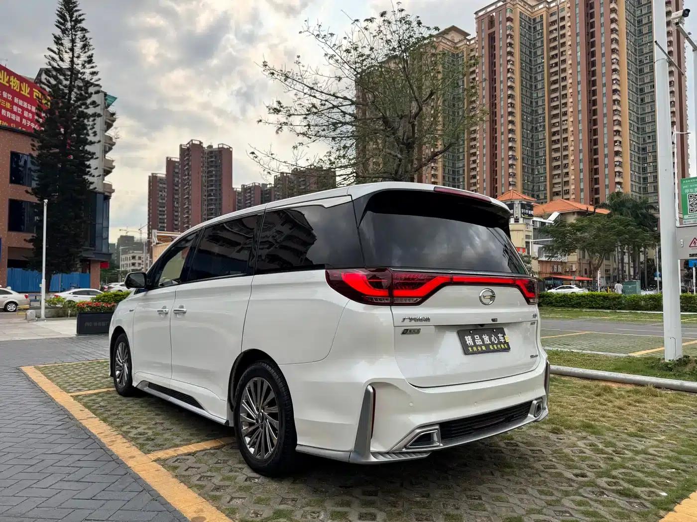 Trumpchi M8 2023 Master Series 390T Supreme Edition — миниатюра 4