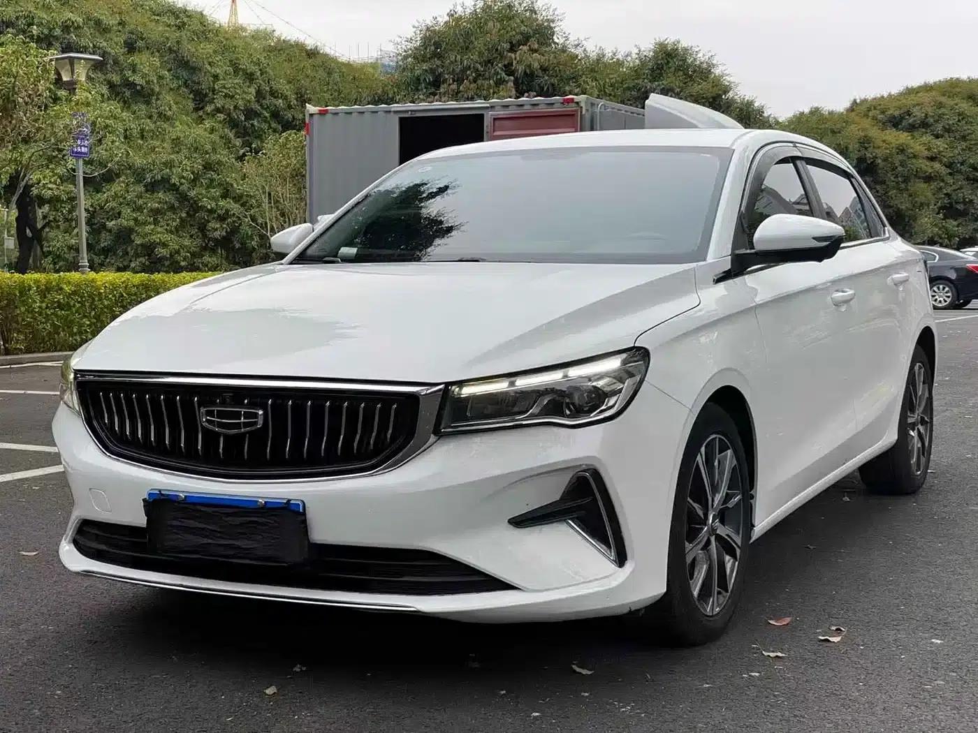 Geely Emgrand 2023 4th Generation Champion Edition 1.5L CVT Premium — миниатюра 1