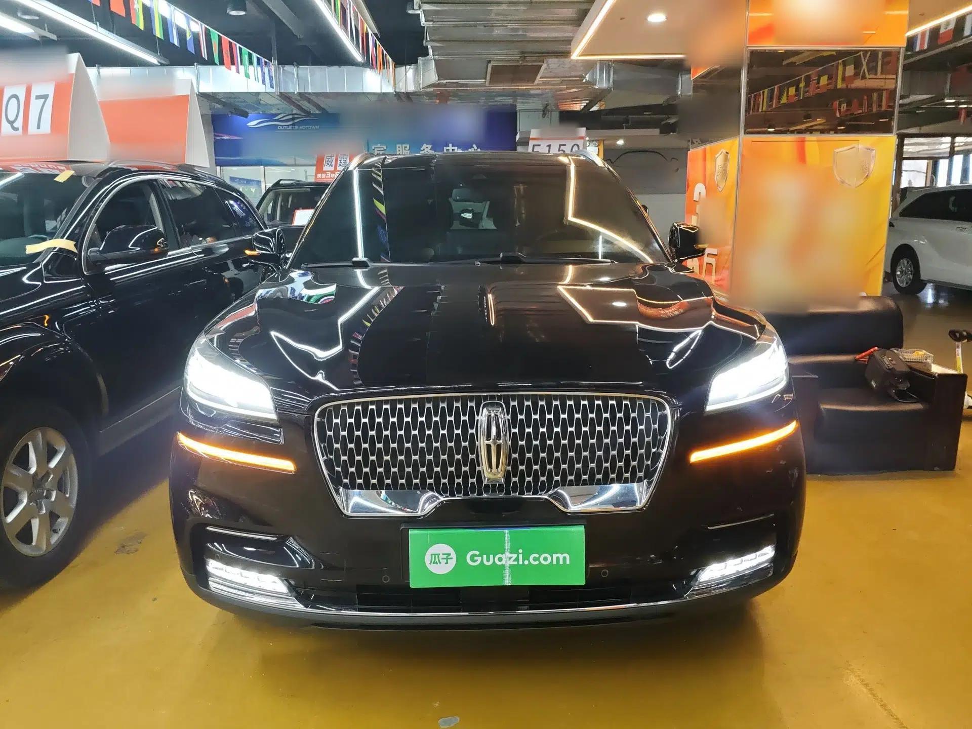 Lincoln Aviator 2020 3.0T V6 Four-Wheel Drive Zunya Edition — миниатюра 2