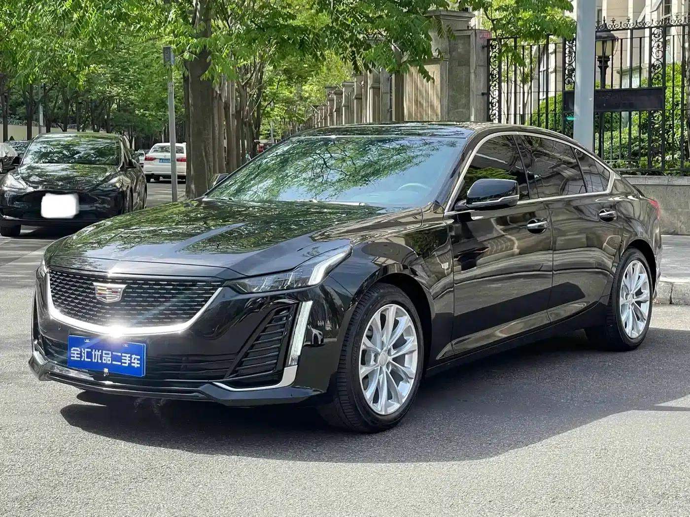 2023 Cadillac CT5 28T Luxury (Standard Edition) — миниатюра 1