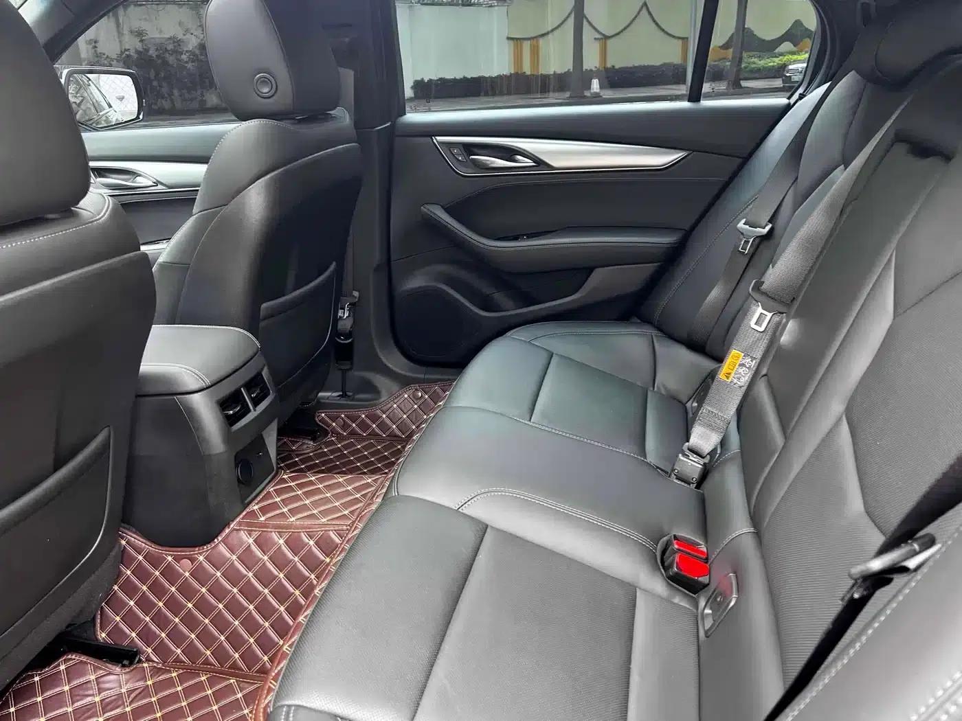 2023 Cadillac CT5 28T Luxury (Standard Edition) — миниатюра 6