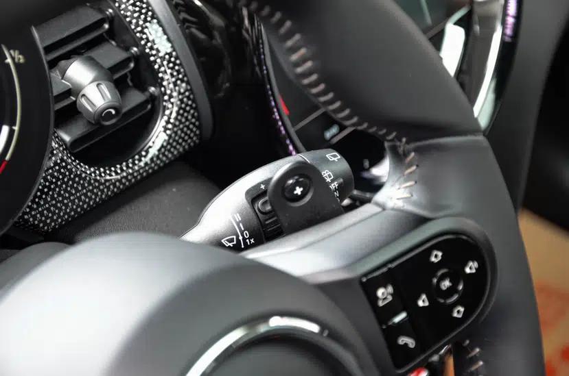MINI 2022 Updated 2.0T COOPER S Classic Edition Five-Door Version — миниатюра 20
