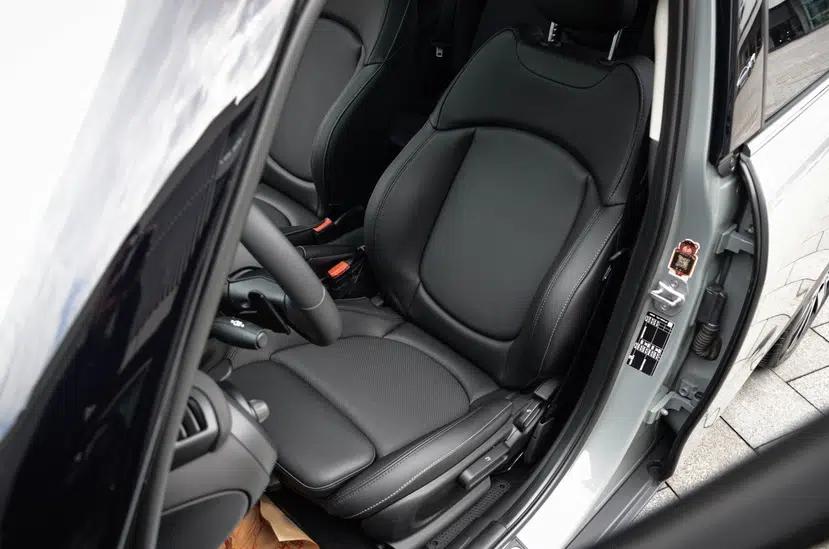 MINI 2022 Updated 2.0T COOPER S Classic Edition Five-Door Version — миниатюра 24