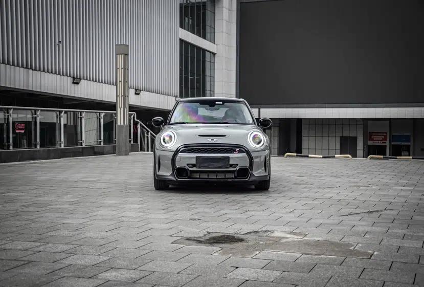 MINI 2022 Updated 2.0T COOPER S Classic Edition Five-Door Version — миниатюра 7