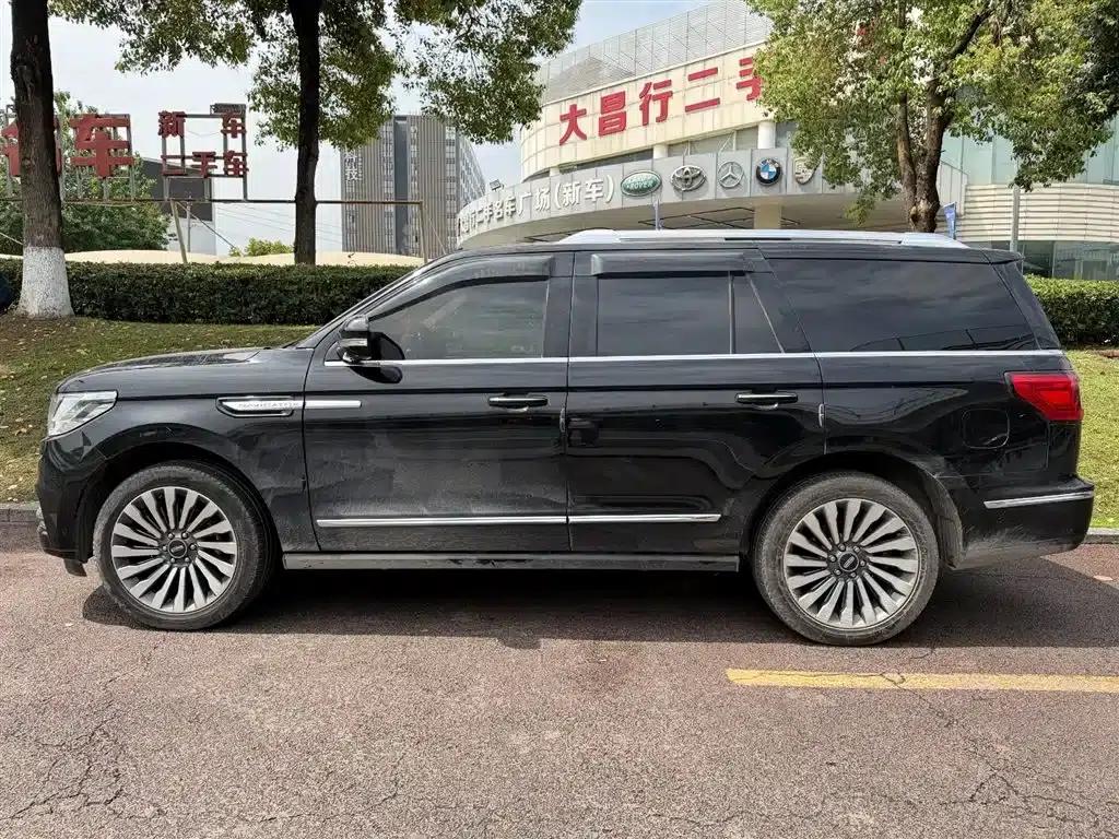 Navigator 2019 3.5T Premium Edition (China VI Emission Standard) — миниатюра 3