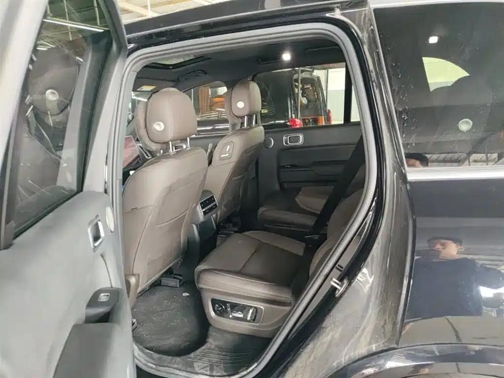 Li Auto L8 2023 Pro — миниатюра 7