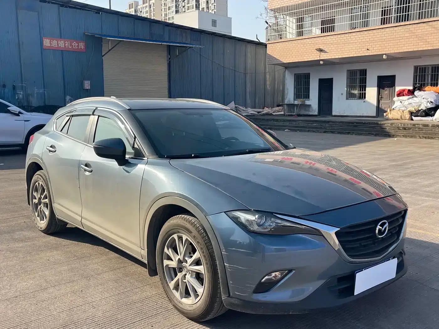 Mazda CX-4 2016 2.0L Automatic 2WD Blue Sky Vitality Edition — миниатюра 3