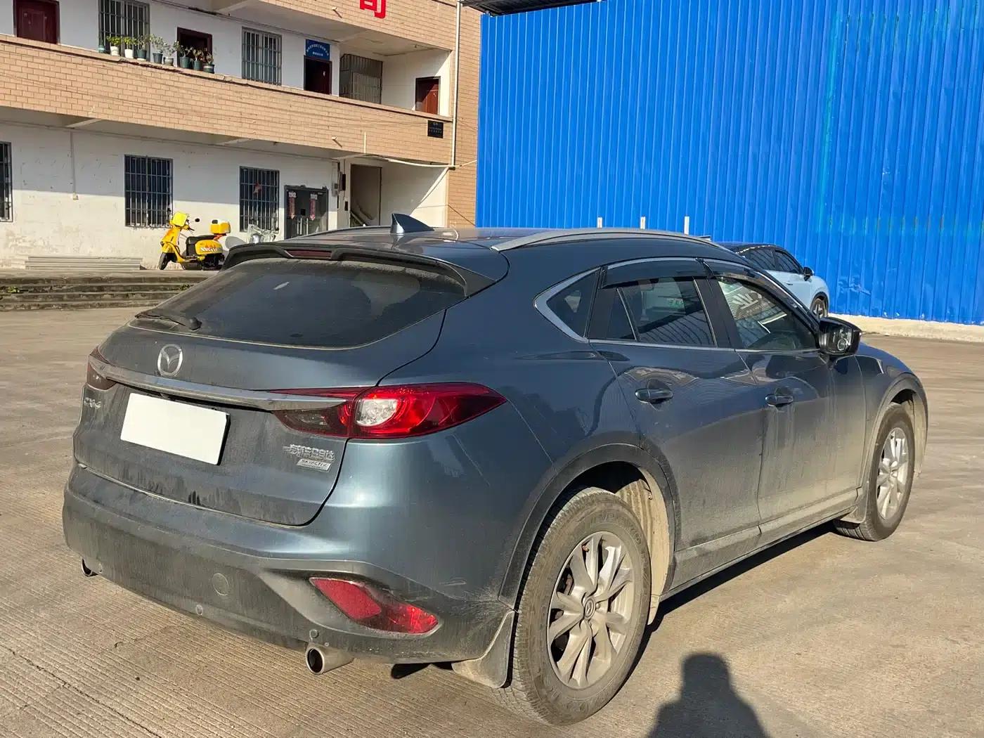 Mazda CX-4 2016 2.0L Automatic 2WD Blue Sky Vitality Edition — миниатюра 4