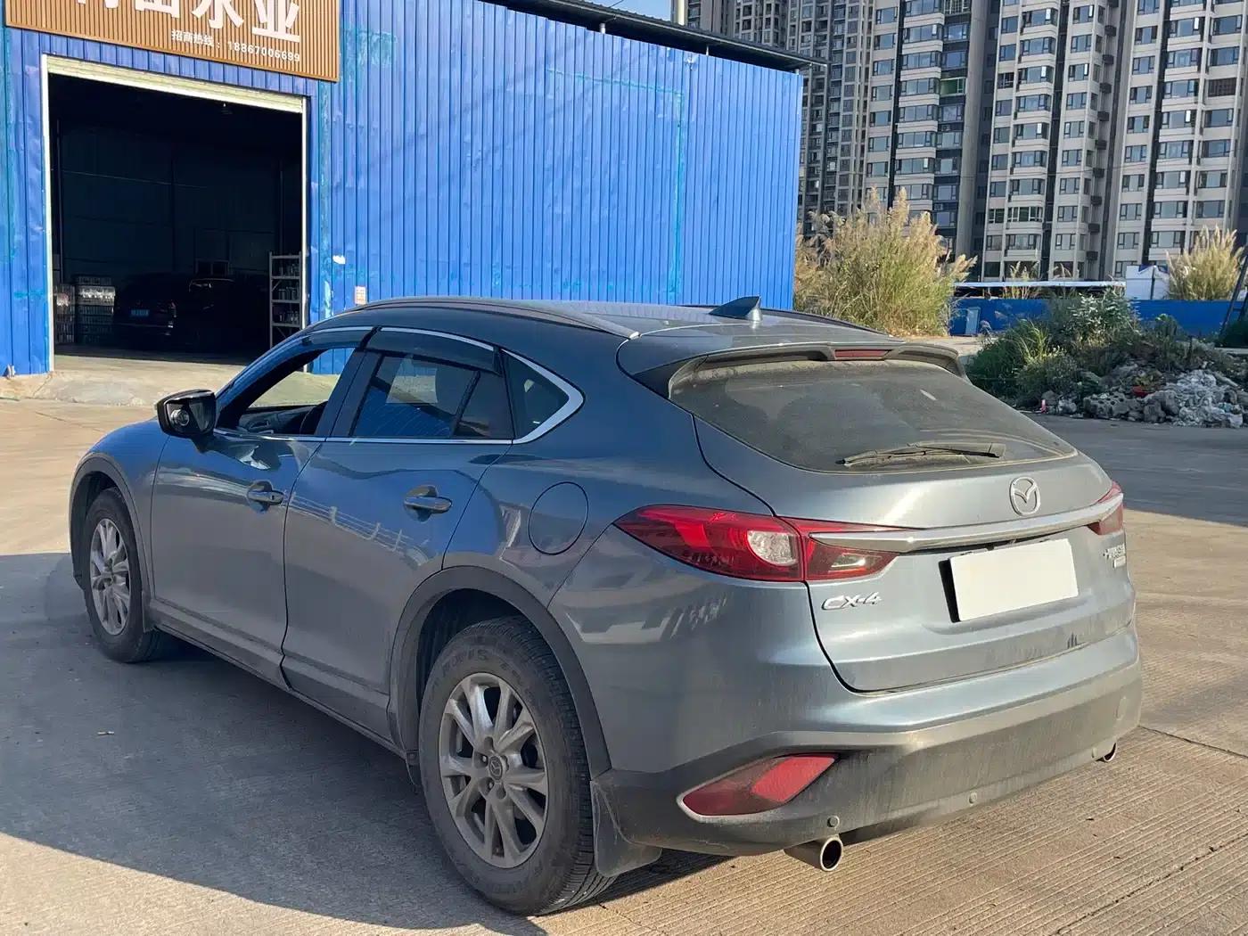 Mazda CX-4 2016 2.0L Automatic 2WD Blue Sky Vitality Edition — миниатюра 6