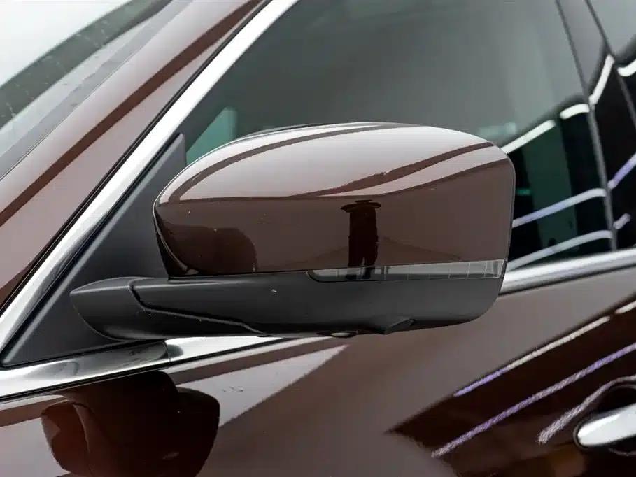 2018 Levante 3.0T Standard Edition — миниатюра 11