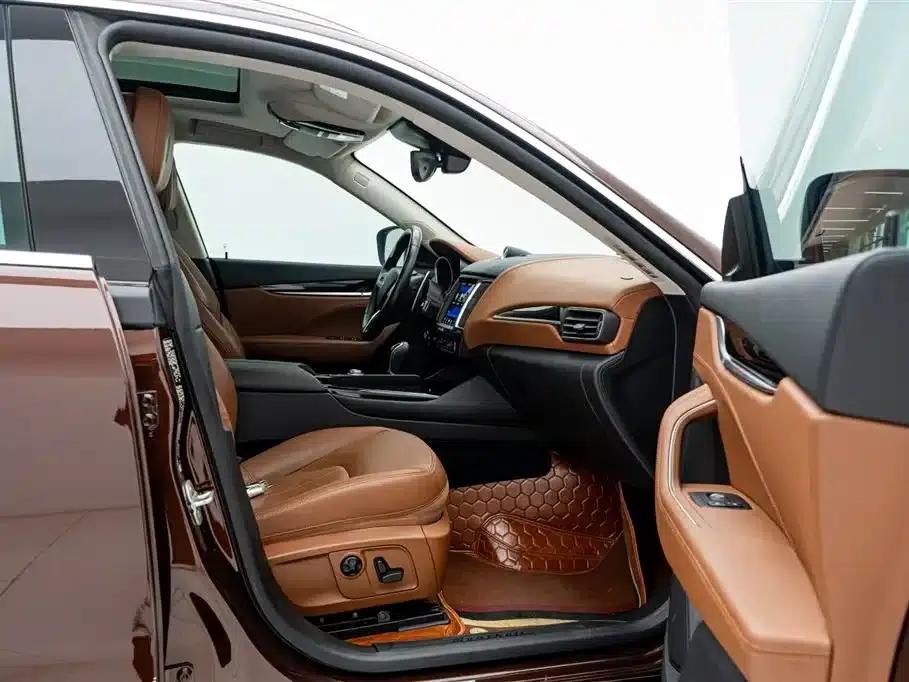 2018 Levante 3.0T Standard Edition — миниатюра 15