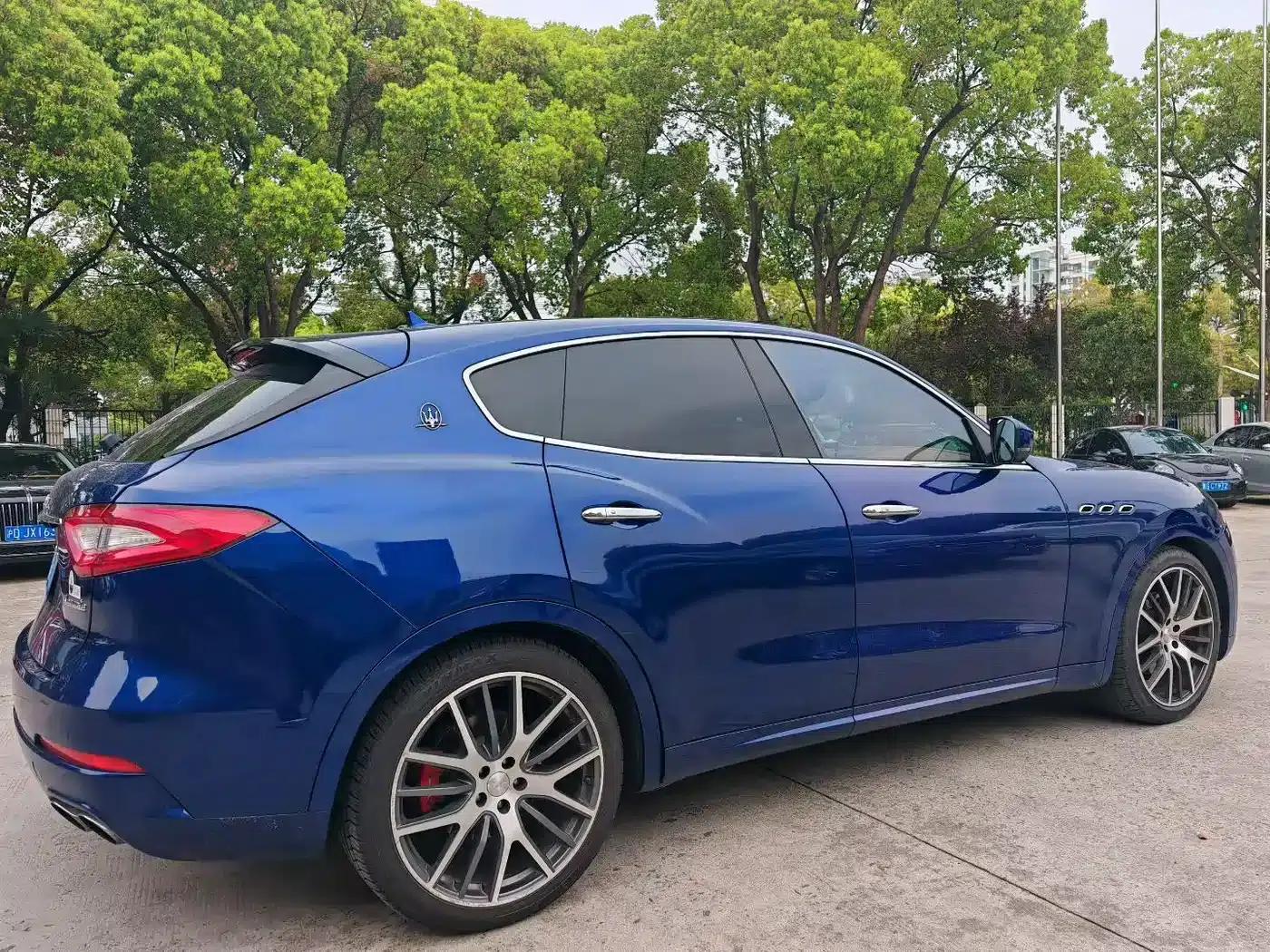 2016 Levante 3.0T Standard Edition — миниатюра 3