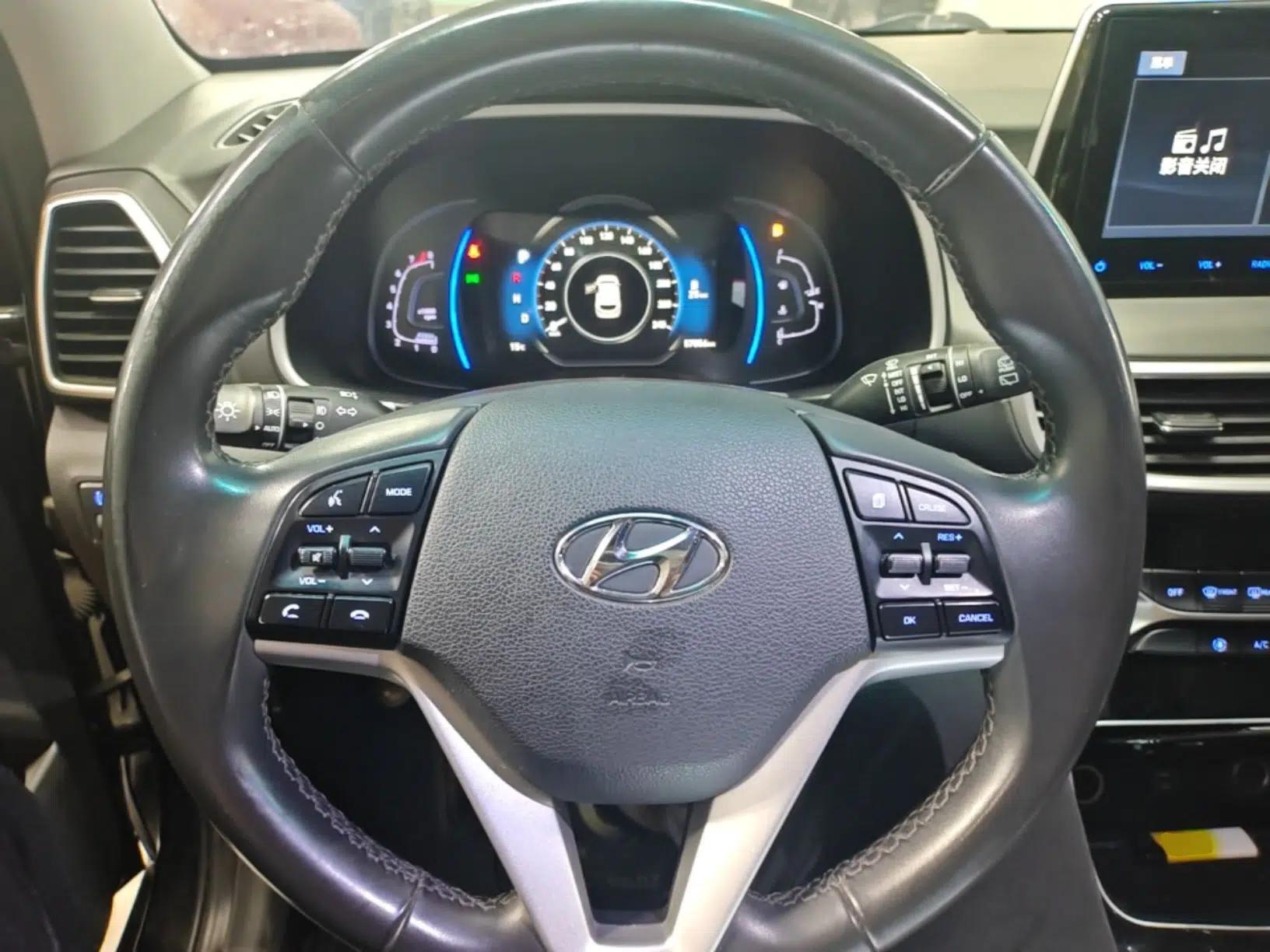 Hyundai Tucson 2020 280TGDi Two-Wheel-Drive GLS Fashion Edition China VI Standard — миниатюра 14