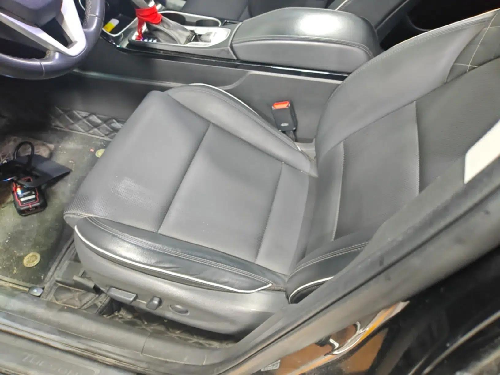 Hyundai Tucson 2020 280TGDi Two-Wheel-Drive GLS Fashion Edition China VI Standard — миниатюра 18