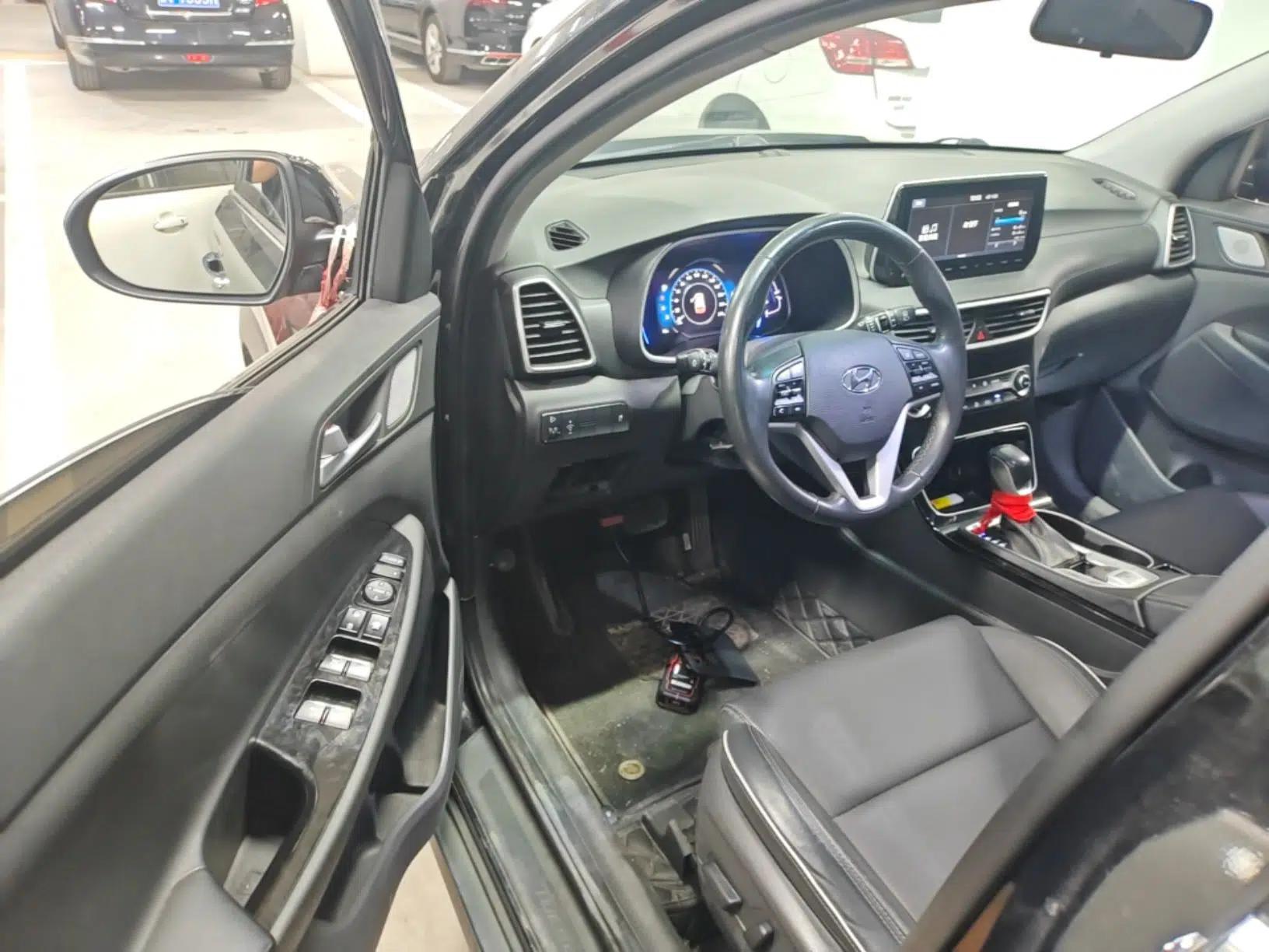Hyundai Tucson 2020 280TGDi Two-Wheel-Drive GLS Fashion Edition China VI Standard — миниатюра 19