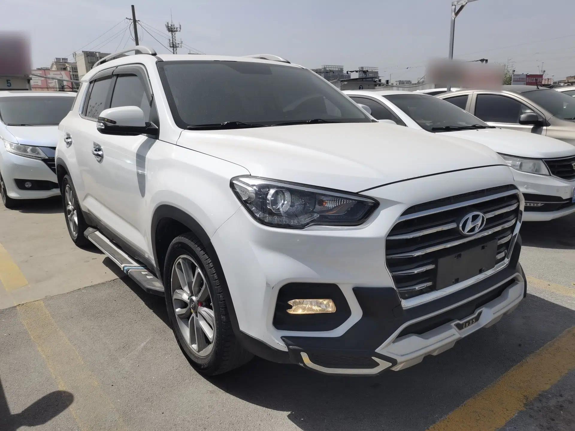 Hyundai ix35 2018 2.0L Automatic 2WD Zhiyong·Changxiang Edition — миниатюра 3