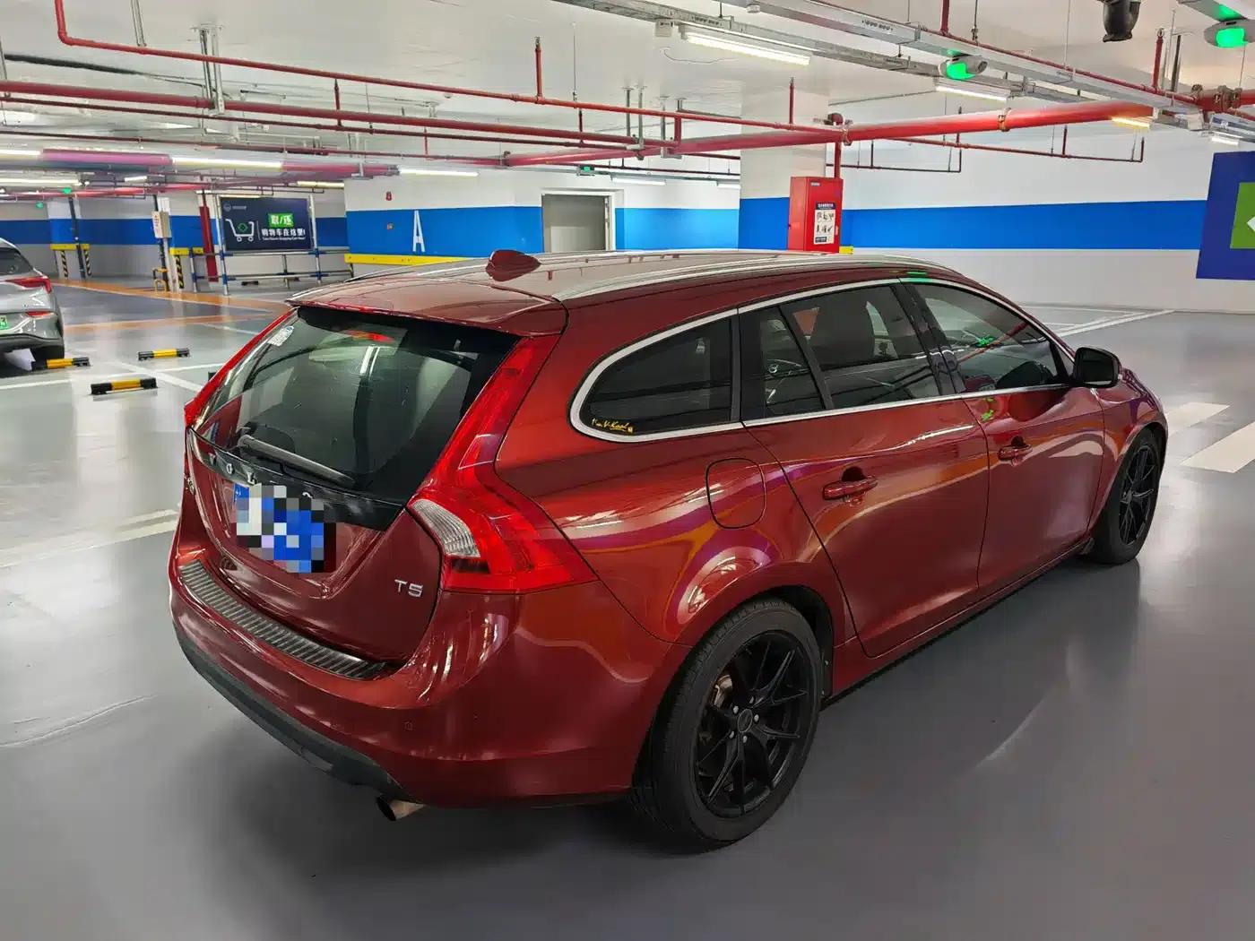 2013 Volvo V60 T5 Comfort Edition — миниатюра 3