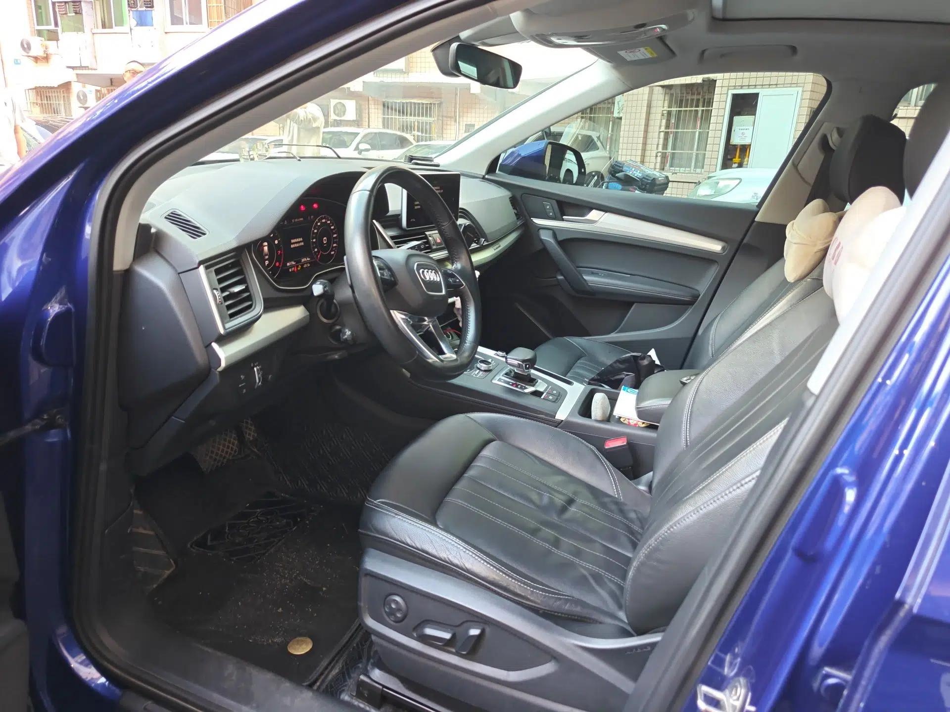 Audi Q5L 2020 40 TFSI Prestige Fashion Edition — миниатюра 17