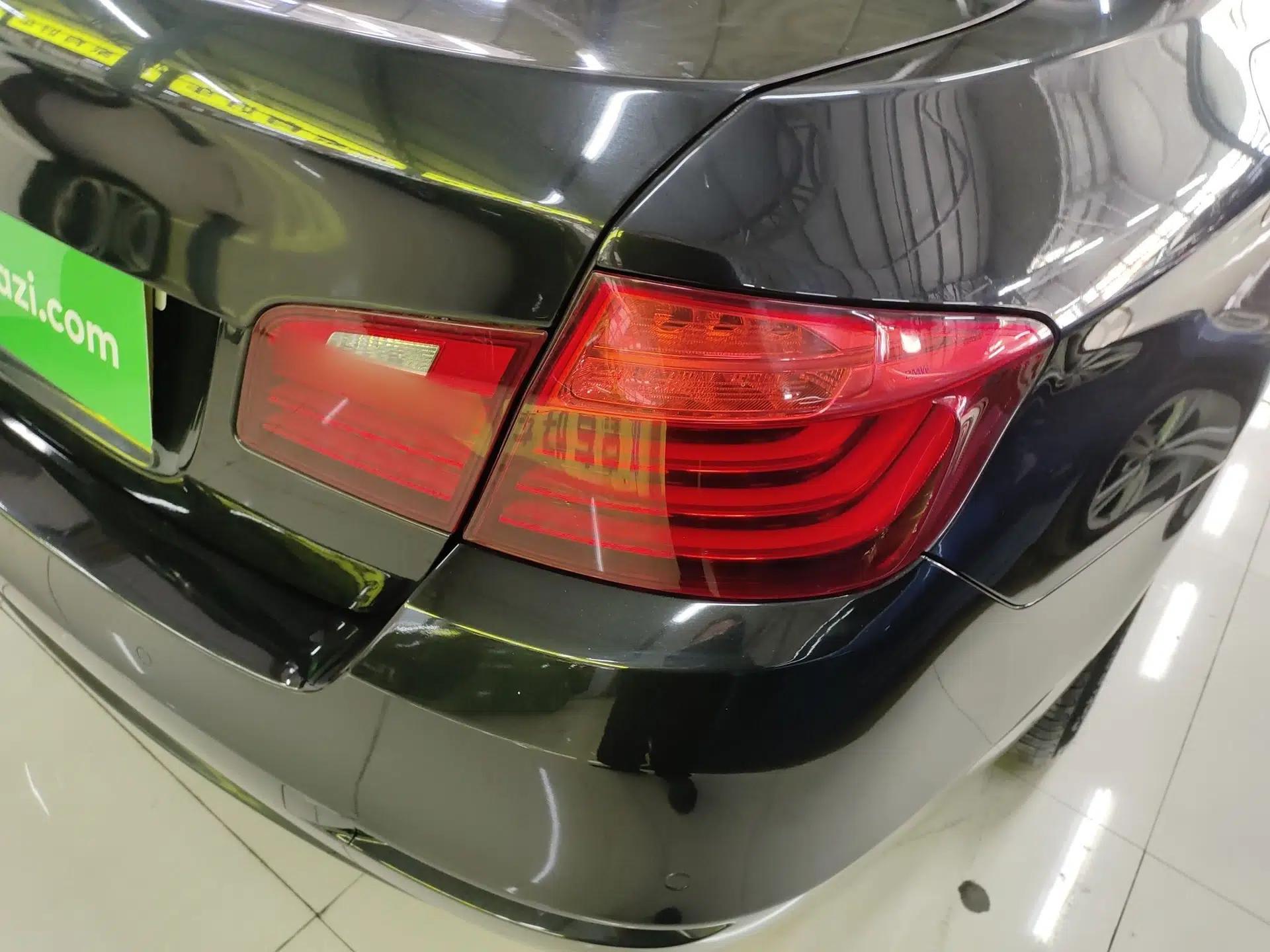 BMW 5 Series 2014 520i Elegant Edition — миниатюра 7
