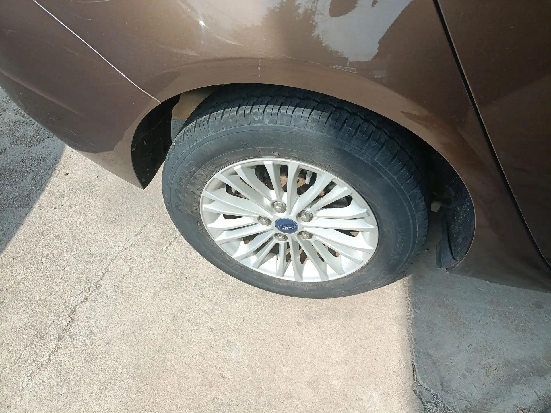 Ford Escort 2017 Revised Version 1.5L Manual Comfort Edition — миниатюра 10