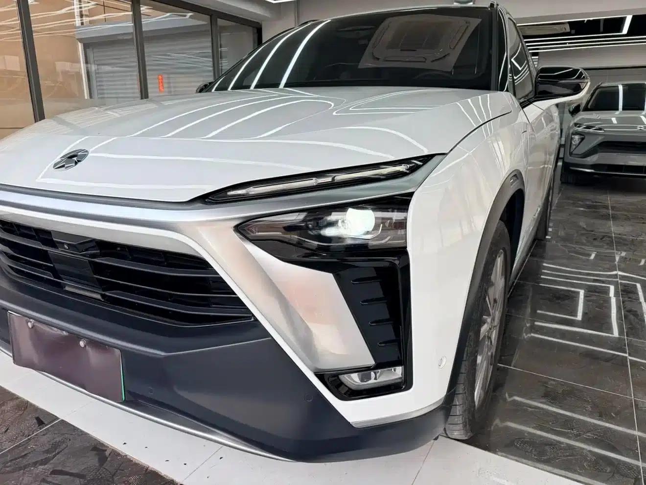 NIO ES8 2020 Model 415KM Seven-Seater — миниатюра 9