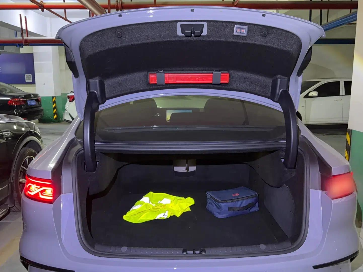 BYD Han 2025 DM-i Intelligent Driving Edition 125KM LiDAR Flagship Model — миниатюра 8