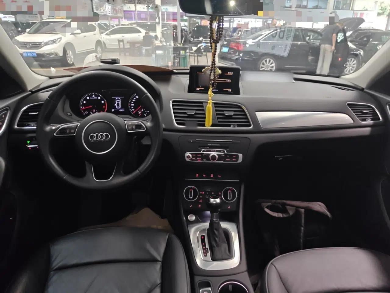 Audi Q3 2017 35 TFSI Style Edition — миниатюра 13