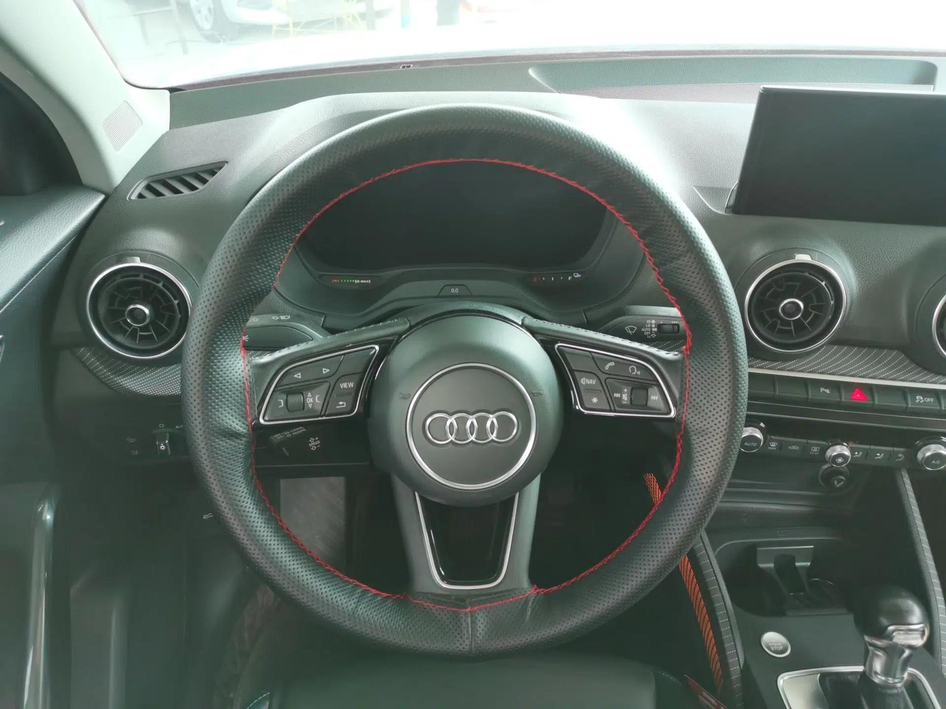 Audi Q2L e-tron 2019 Q2L e-tron Pure Electric Smart Style — миниатюра 14