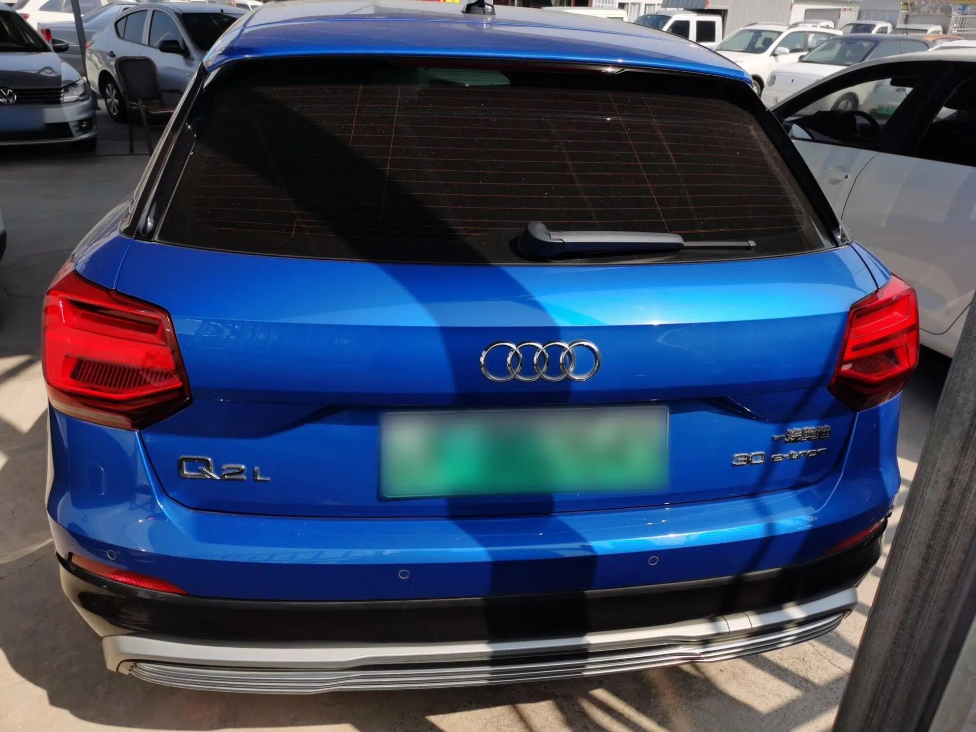 Audi Q2L e-tron 2019 Q2L e-tron Pure Electric Smart Style — миниатюра 5