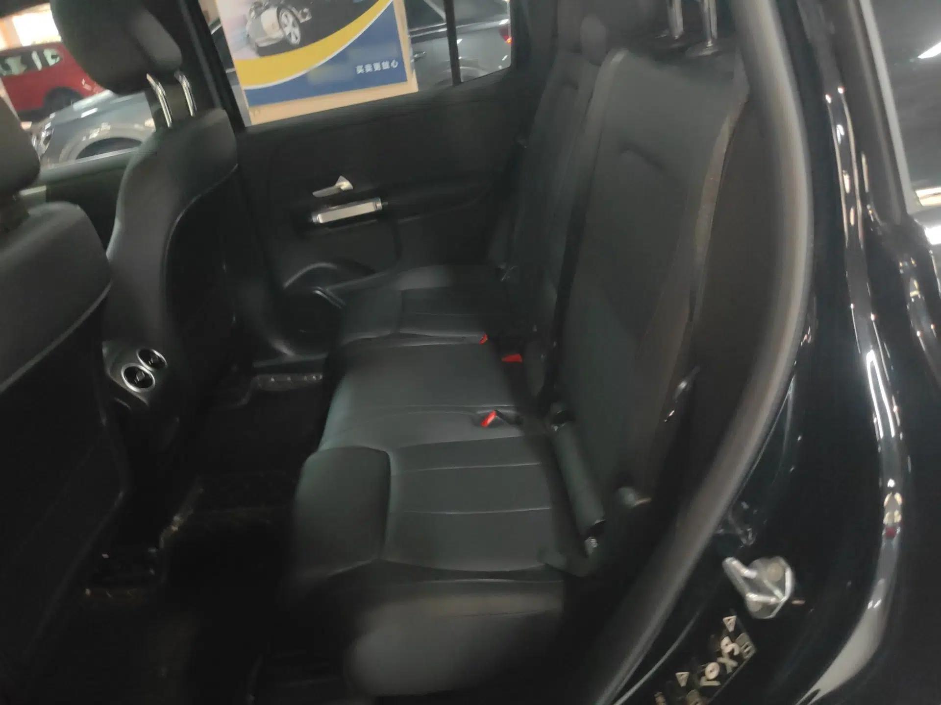 Mercedes-Benz GLB 2023 GLB 220 Fashion Model — миниатюра 20